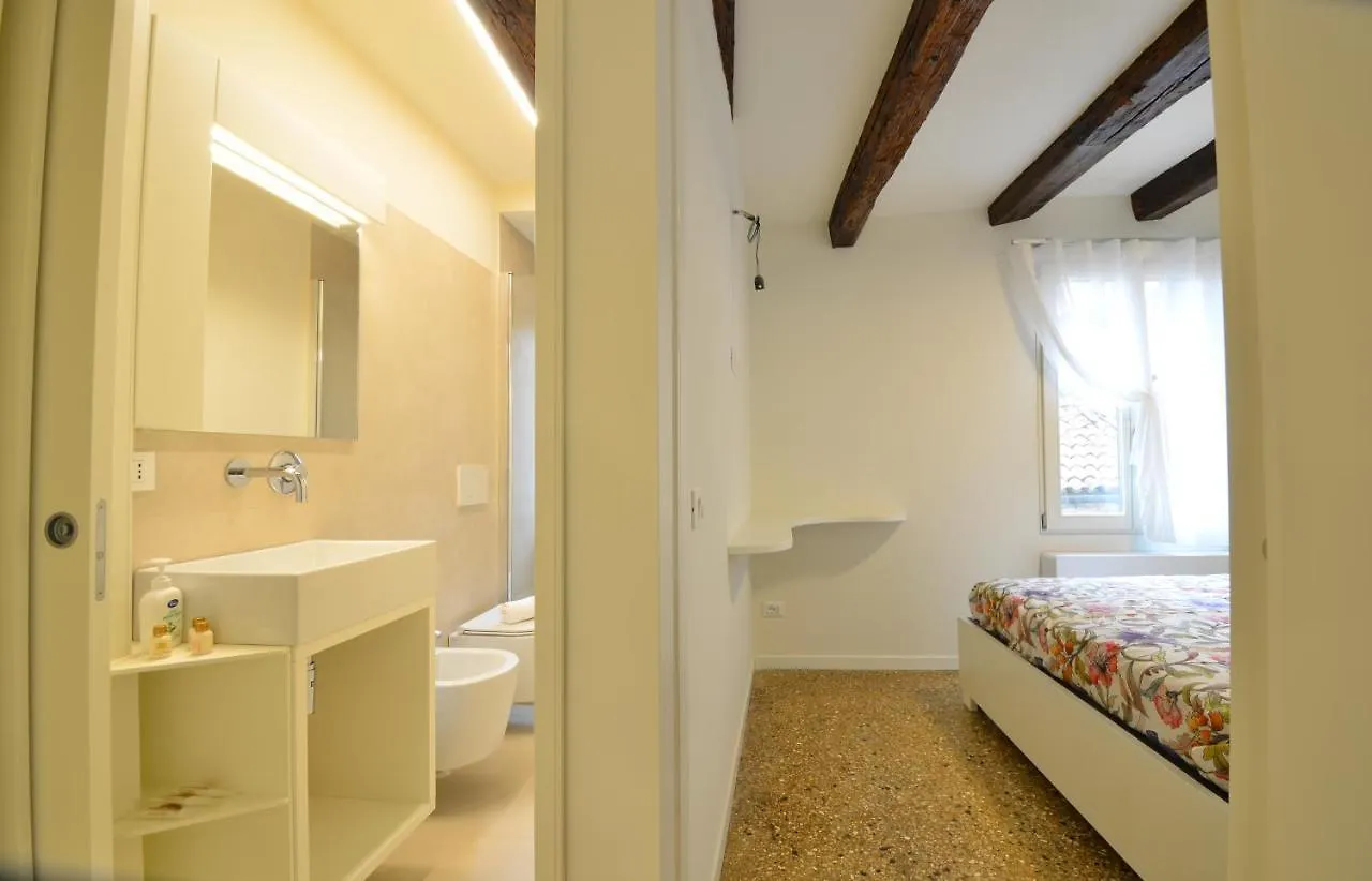 Lägenhet Dimora Frari By Venicevillas, Frari Italien